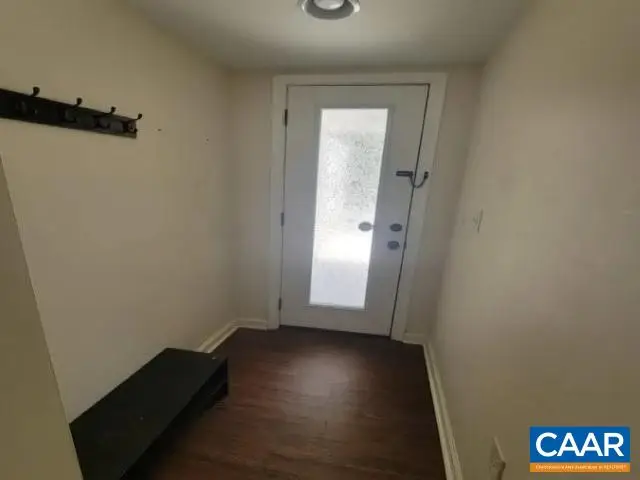716 1st St S, Charlottesville, VA 22902 - Image #3