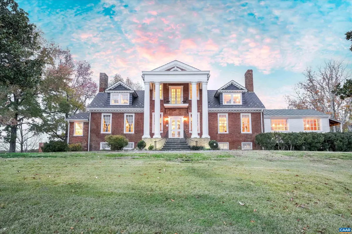 1843 Cabell Rd, Wingina, VA 24599 - #1