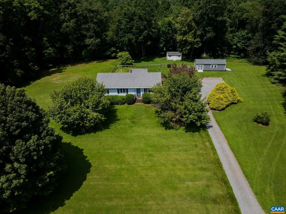 104 Blue Ridge Ln, Faber, VA 22938 - #1