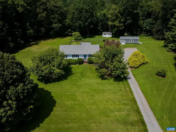 104 Blue Ridge Ln, Faber, VA 22938