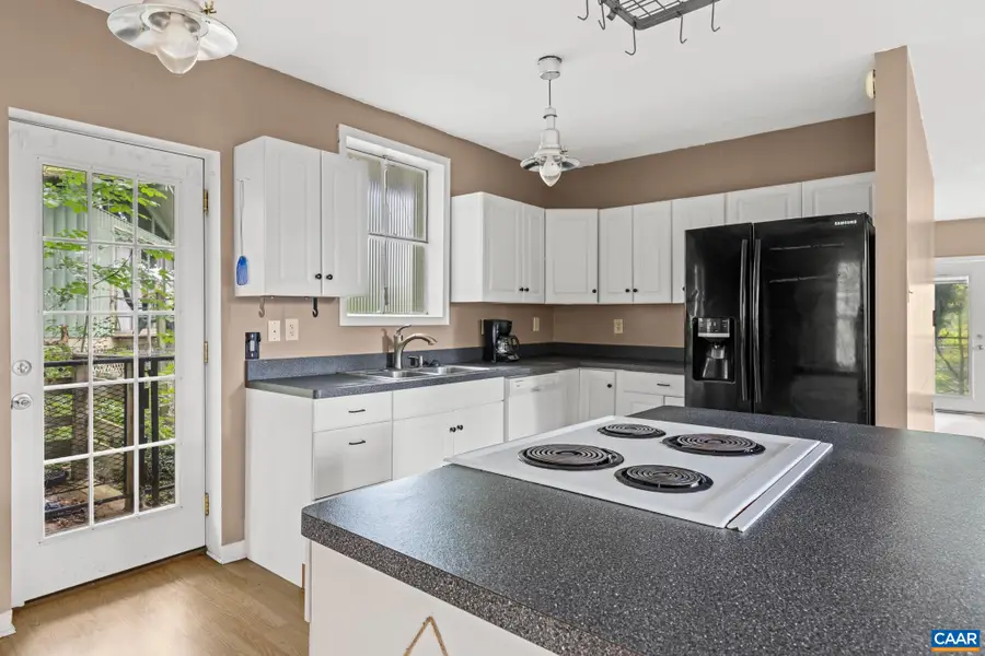 58 Iris Ln, Louisa, VA 23093 - #3