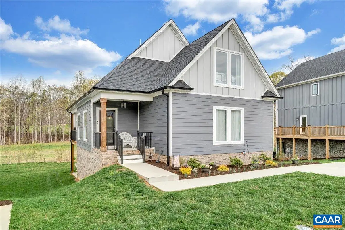 111 Retreat Ln, Huddleston, VA 24104 - #1