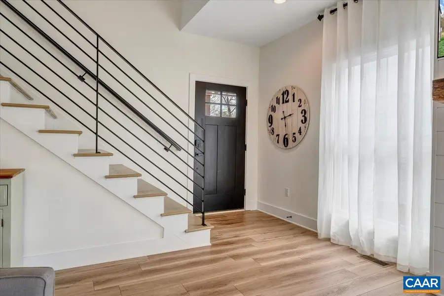 111 Retreat Ln, Huddleston, VA 24104 - #3