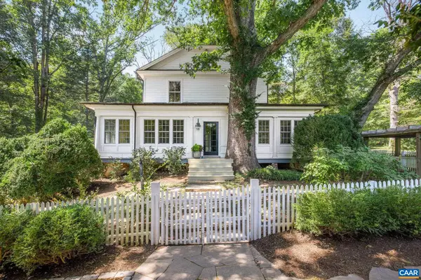 3132 Wynova Ln, Esmont, VA 22937