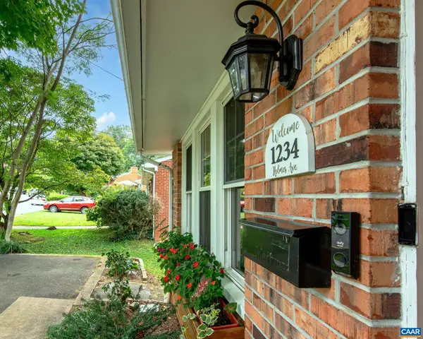 1234 Holmes Ave, Charlottesville, VA 22901