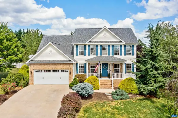 37 Oxford Rd, Fishersville, VA 22939