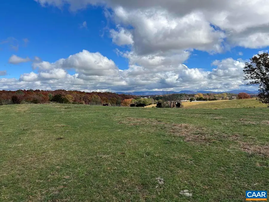 424 Balsley Rd, Staunton, VA 24401 - #2