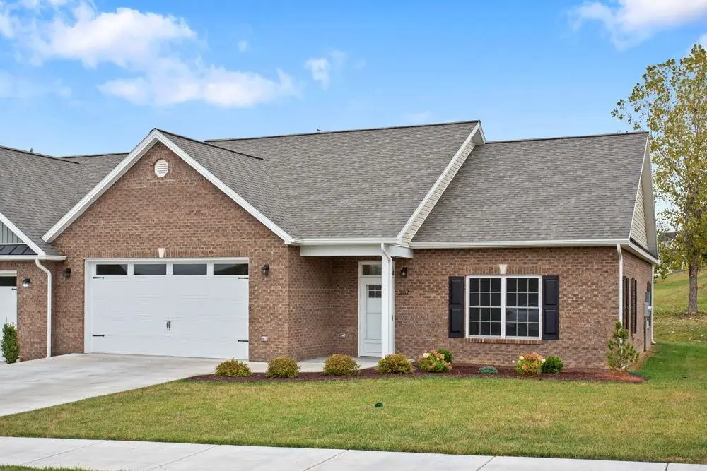 267 Freemont Cir, Broadway, VA 22815 - #1