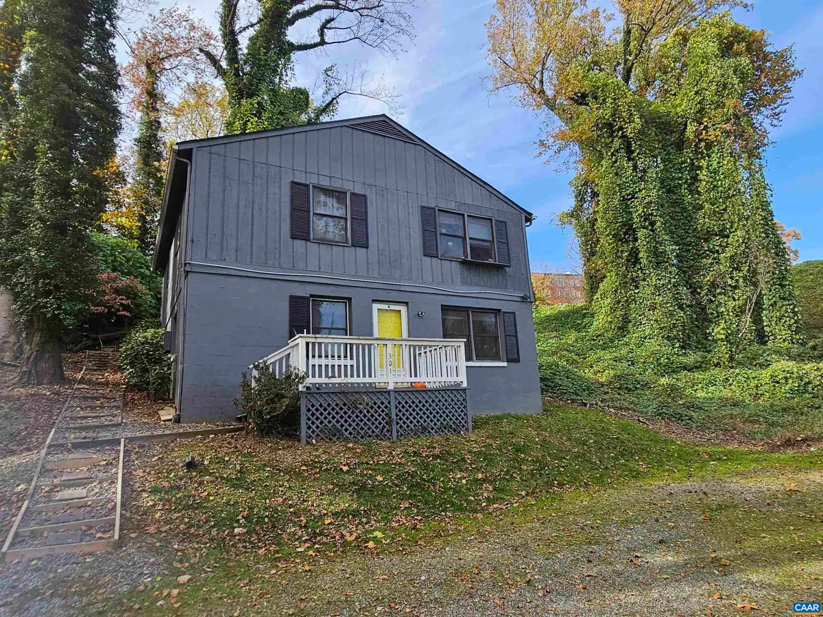 301 Paton St, Charlottesville, VA 22903 - Image #1