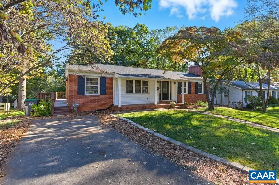 611 Shamrock Rd, Charlottesville, VA 22903 - Image #3
