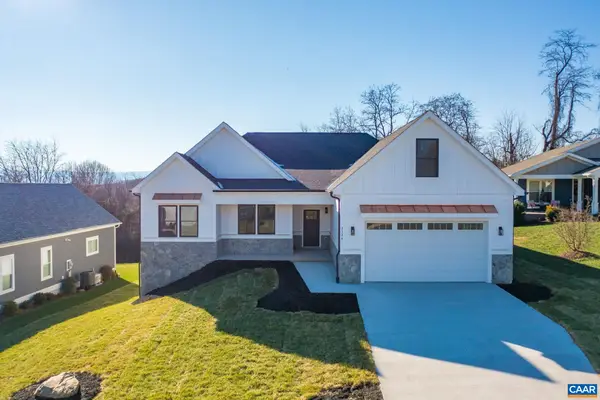 2524 Belvue Rd, Waynesboro, VA 22980