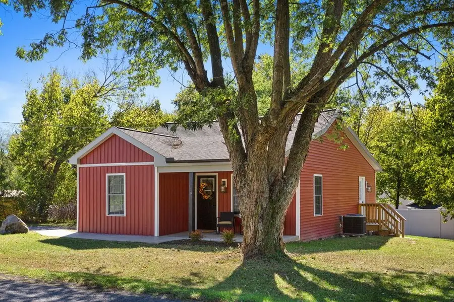 5079 Orchard Dr, Timberville, VA 22853 - #2