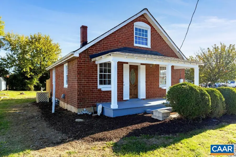 2735 Stuarts Draft Hwy, Stuarts Draft, VA 24477 - #2