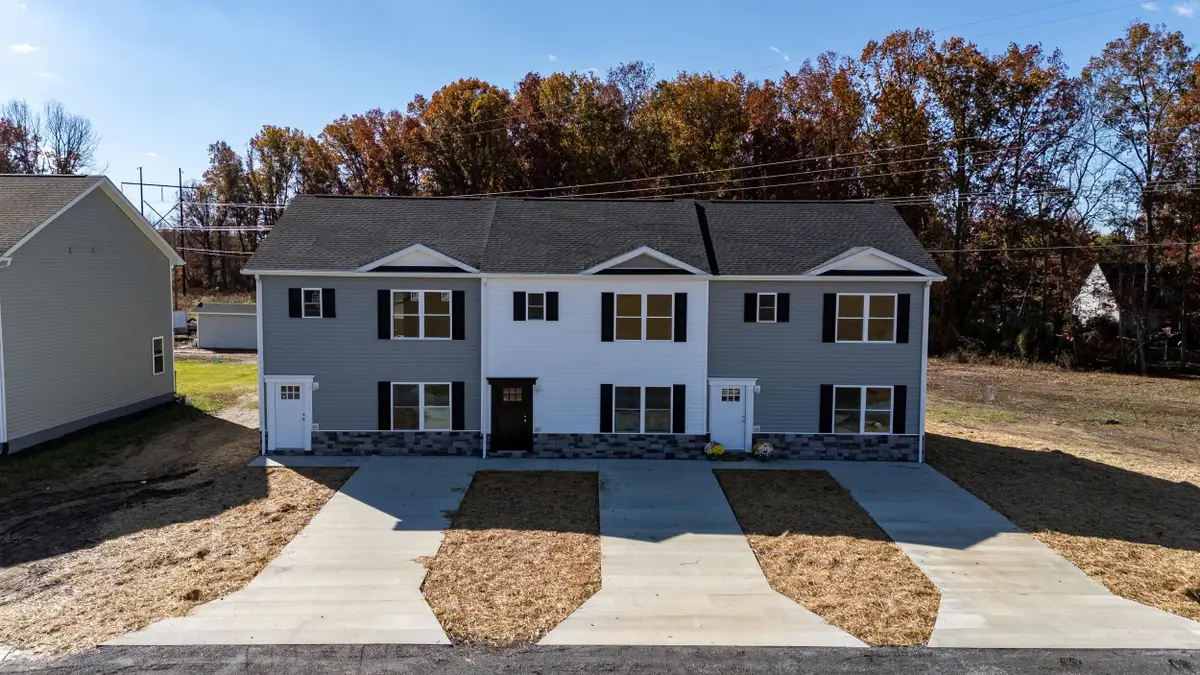 127 21st St, Grottoes, VA 24441 - Image #1