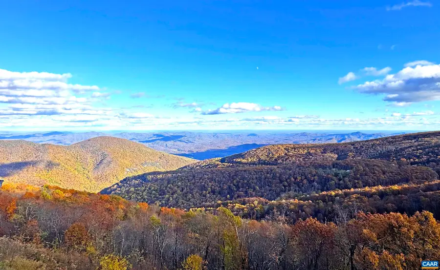 1582 Vistas Condos, Wintergreen Resort, VA 22967 - Image #2