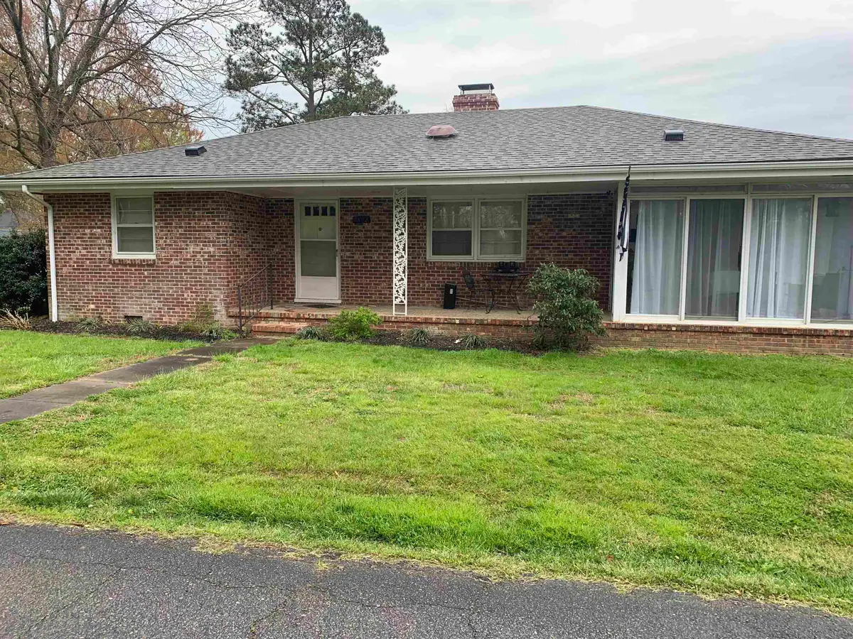 1392 Jefferson St, Boydton, VA 23917 - Image #1