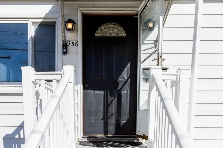 556 Gay St E, Harrisonburg, VA 22801 - Image #2