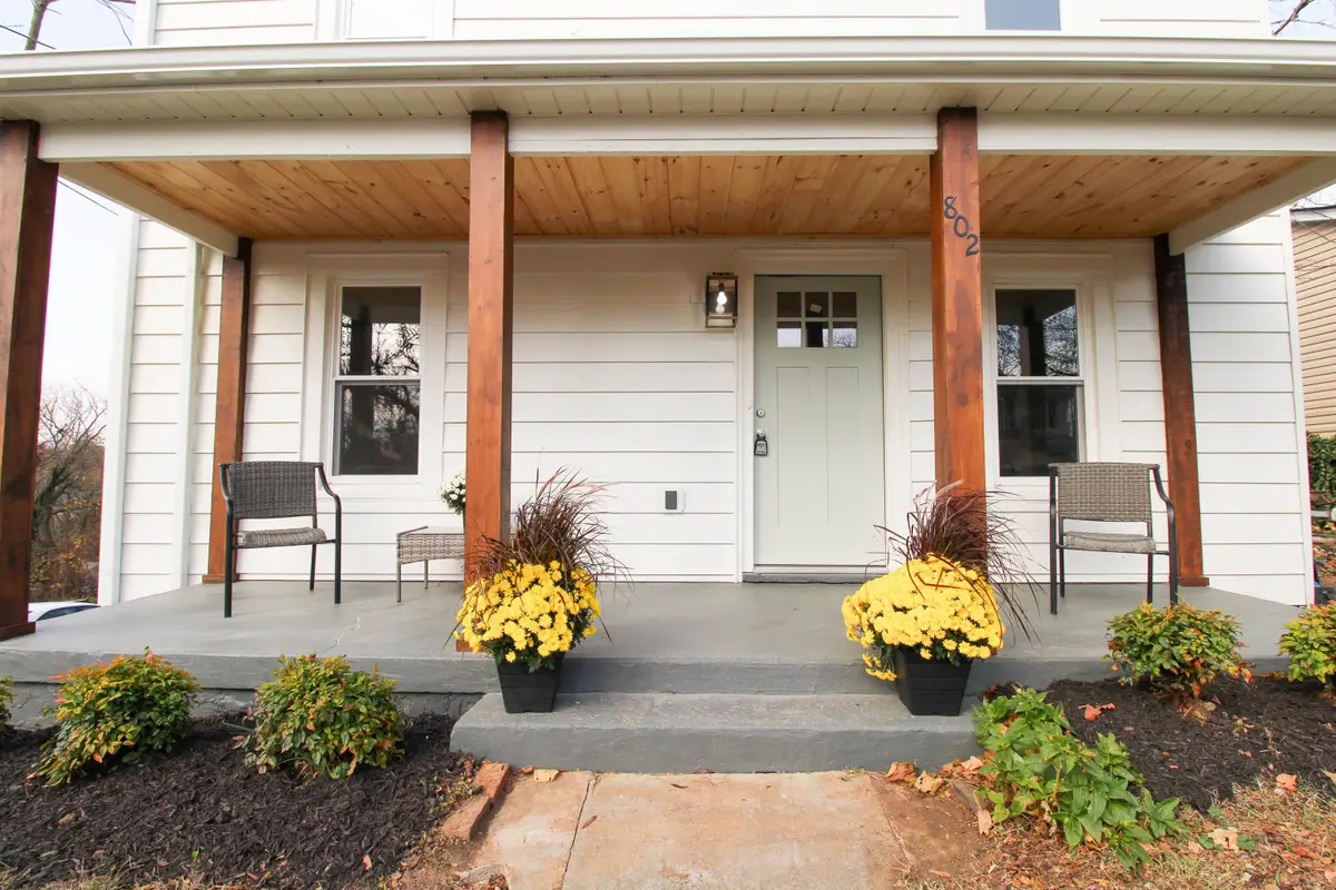 802 Burwell Ave, Staunton, VA 24401 - Image #1