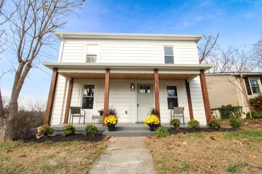 802 Burwell Ave, Staunton, VA 24401 - Image #2