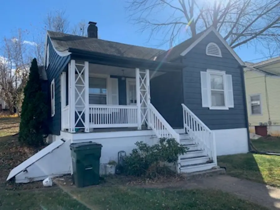 315 Austin Ave, Staunton, VA 24401 - Image #2