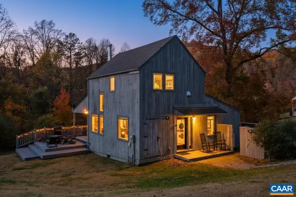 48 Meadow Ln, Nellysford, VA 22958