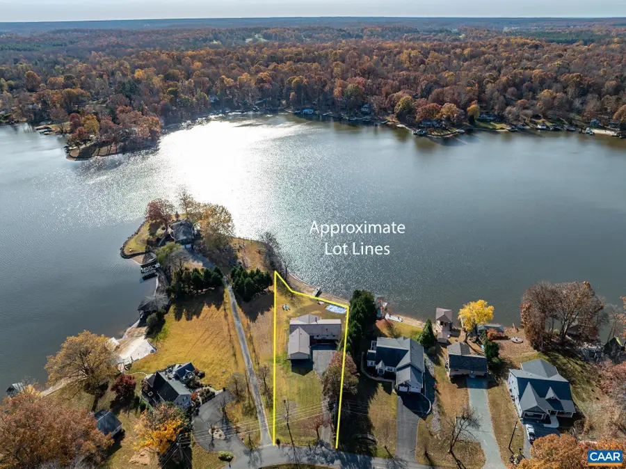 1753 North Lakeshore Dr, Louisa, VA 23093 - Image #2