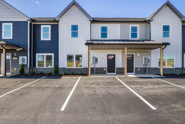 21 Barnyard Cir, Bridgewater, VA 22812