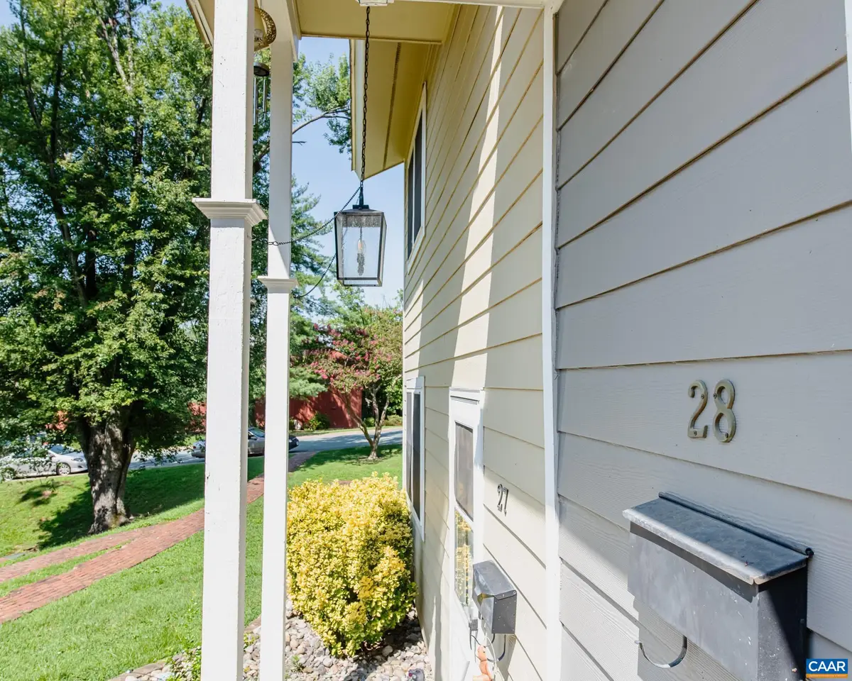28 Woodlake Dr, Charlottesville, VA 22901 - Image #1