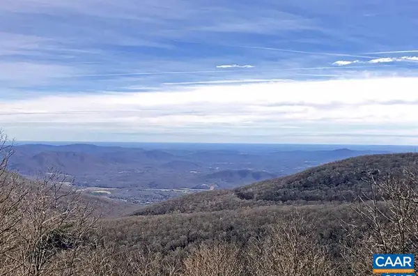 341 Chestnut Pl, Wintergreen Resort, VA 22967