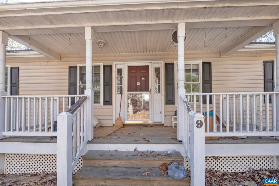 9 Amethyst Rd, Palmyra, VA 22963 - Image #2