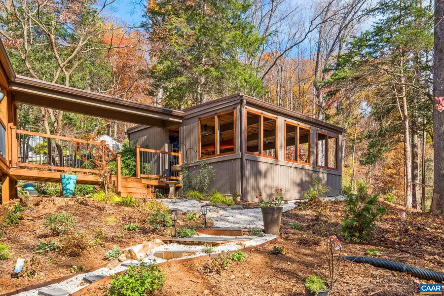 247 Blue Rock Rdg, Charlottesville, VA 22903 - Image #3