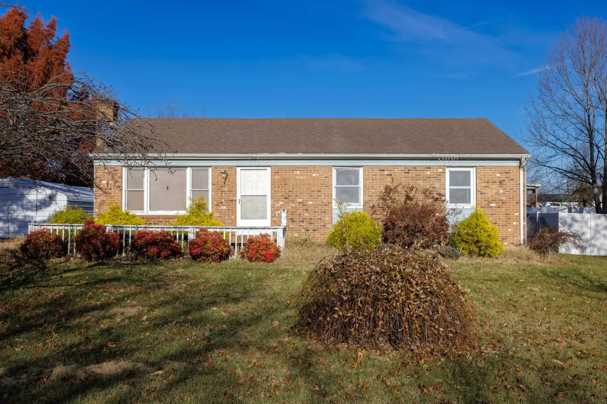 34 Gentry Rd, Weyers Cave, VA 20036 - Image #1