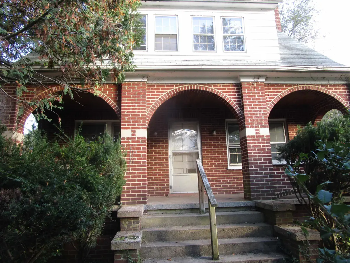 255 Berry Farm Rd, Staunton, VA 24401 - Image #1