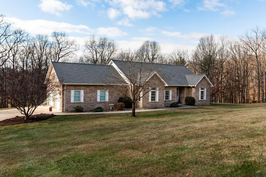 98 Mitchell Ln, Staunton, VA 24401 - Image #2