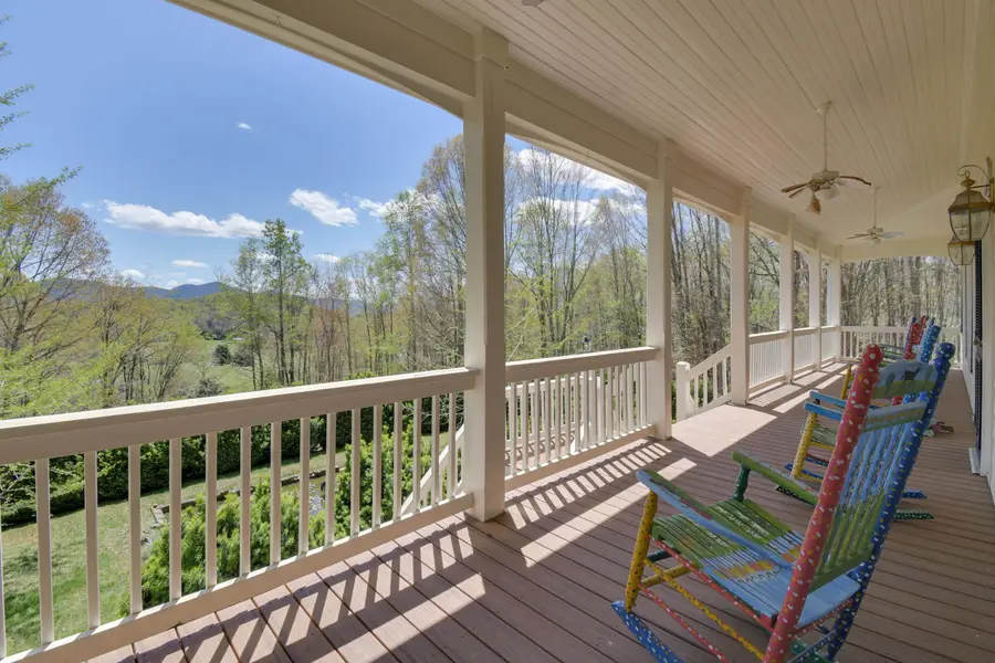 190 Henry Hill Dr, Fairfield, VA 24435 - Image #2