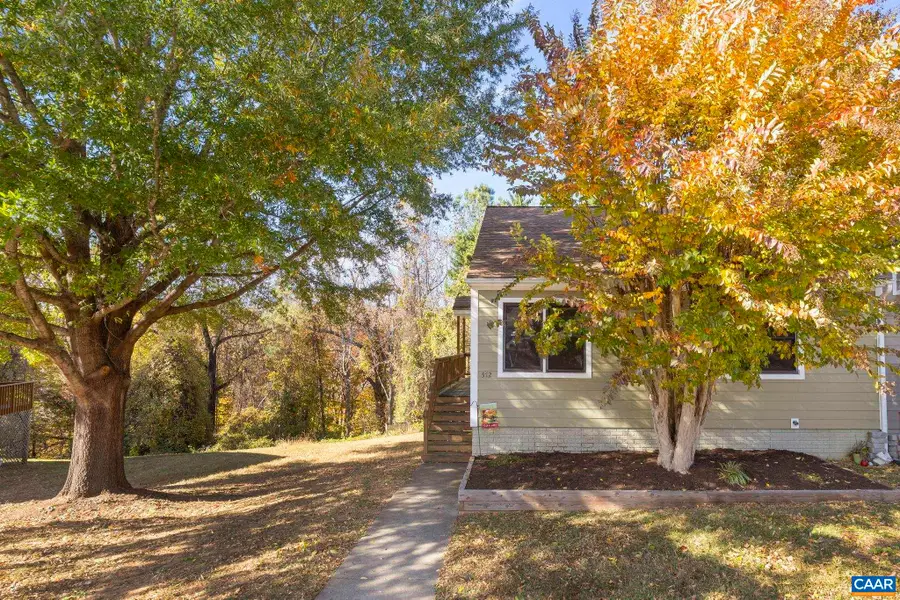 572 Whitcover Cir, Charlottesville, VA 22901 - Image #2