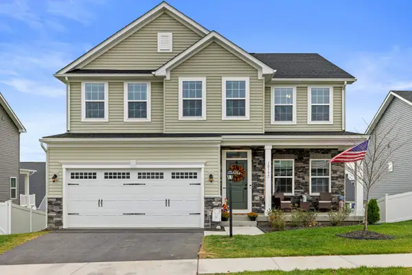 10166 Oak Circle Ln, Mcgaheysville, VA 22840