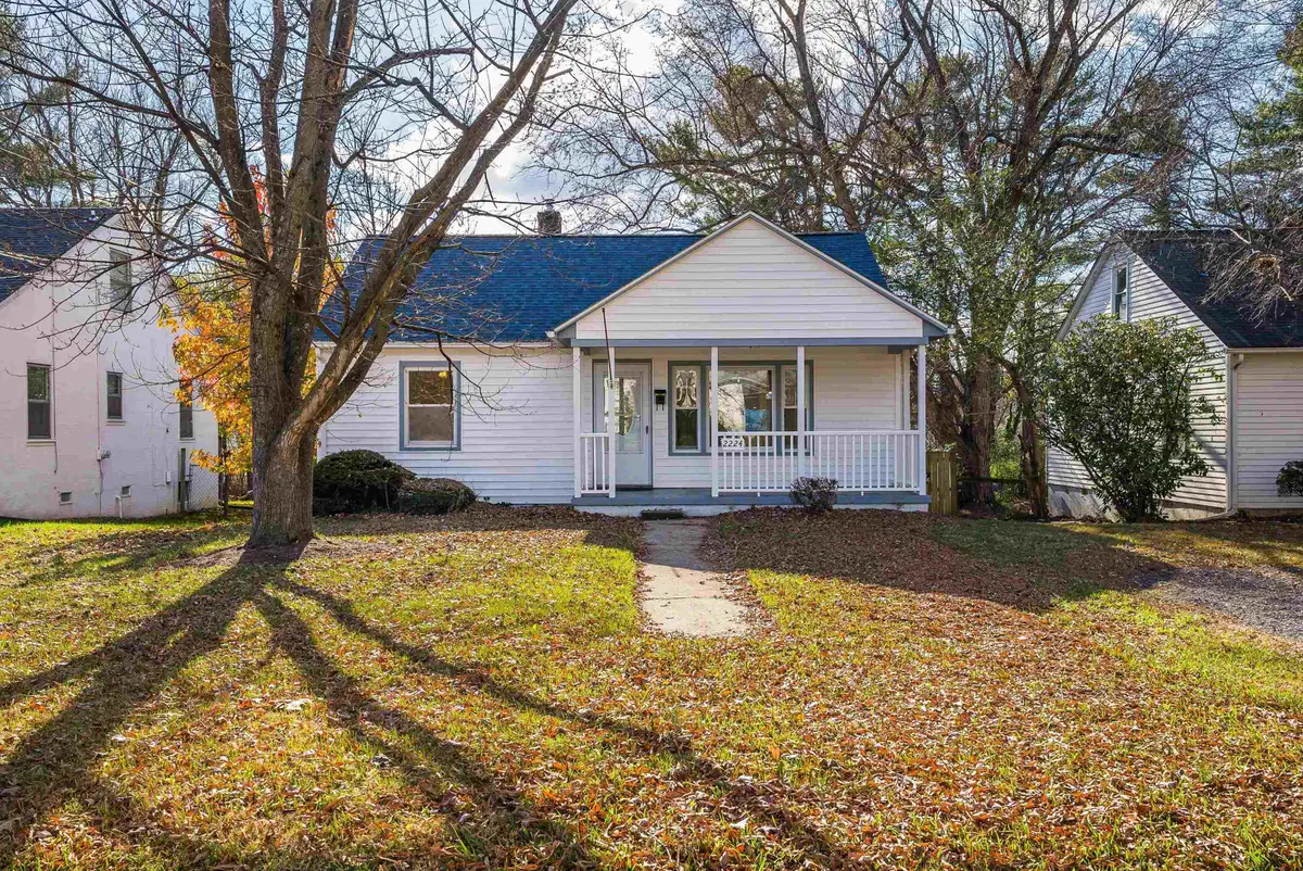 2224 Mt Vernon St, Waynesboro, VA 22980 - Image #1