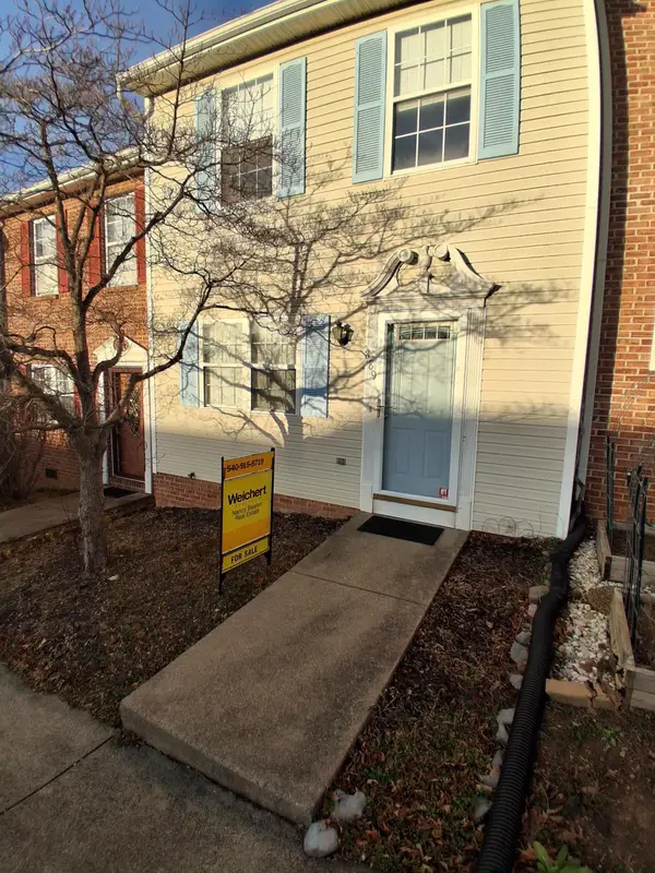 889 Northfield Ct, Harrisonburg, VA 22802