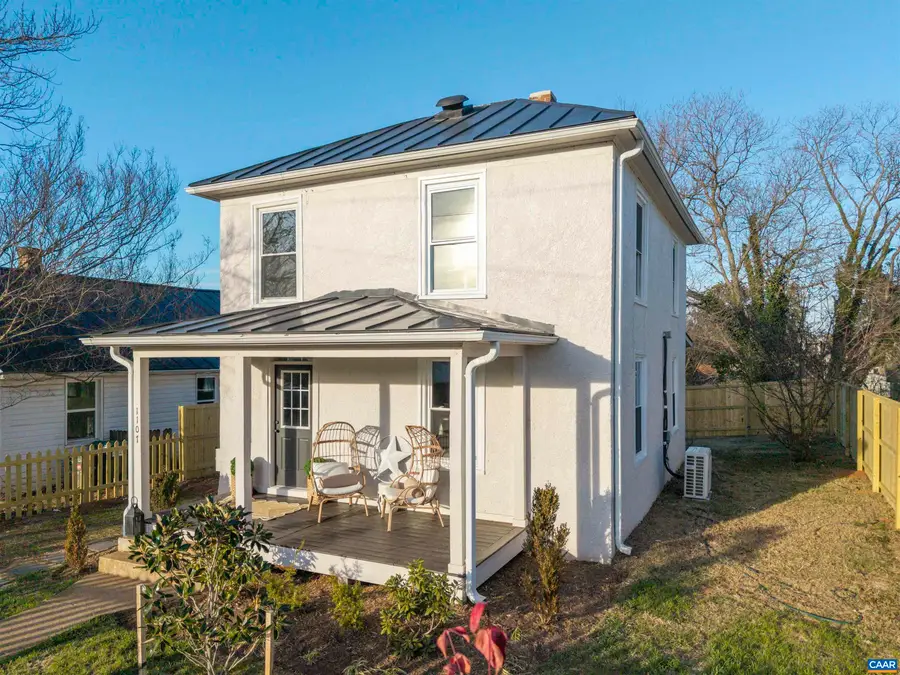 1107 Myrtle St, Charlottesville, VA 22902 - Image #2