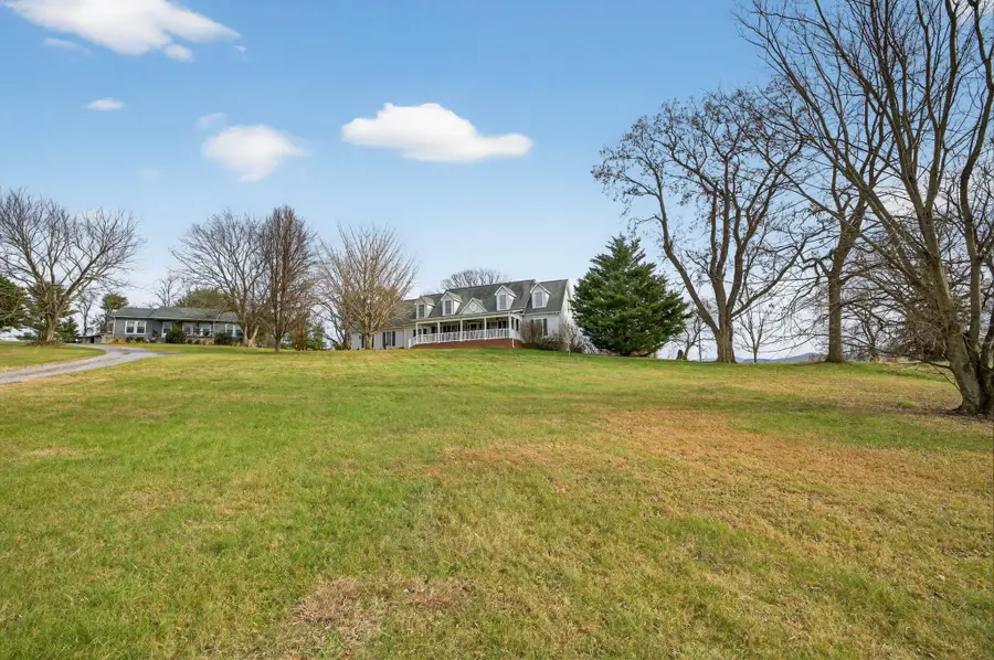 55 Emerson Pl, Fairfield, VA 24435 - Image #2