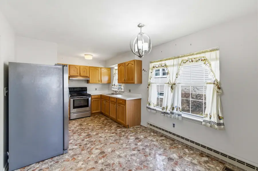 502 Seventh St, Elkton, VA 22827 - Image #2