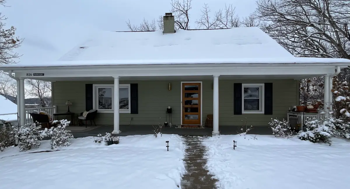 816 Parkview Ave, Staunton, VA 24401 - Image #1