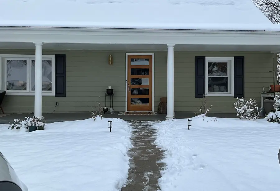 816 Parkview Ave, Staunton, VA 24401 - Image #2