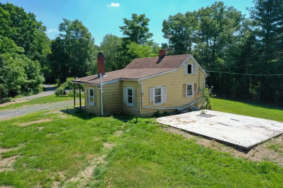 10039 Jess Arey Ln, Dayton, VA 22821 - Image #2