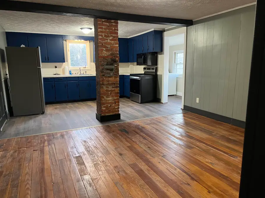 1795 New Hope And Crimora Rd, Crimora, VA 24431 - Image #3