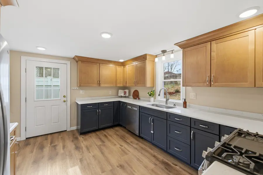 422 Baltimore Ave, Staunton, VA 24401 - Image #3