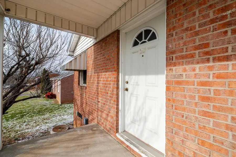 179 3rd St, Broadway, VA 22815 - Image #3