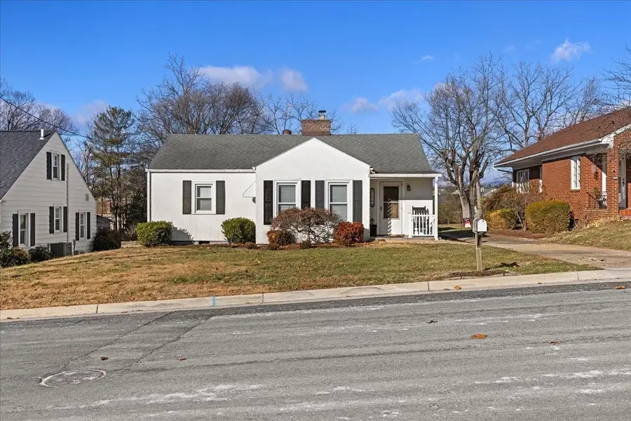 1439 Bluestone St, Harrisonburg, VA 22801 - Image #2