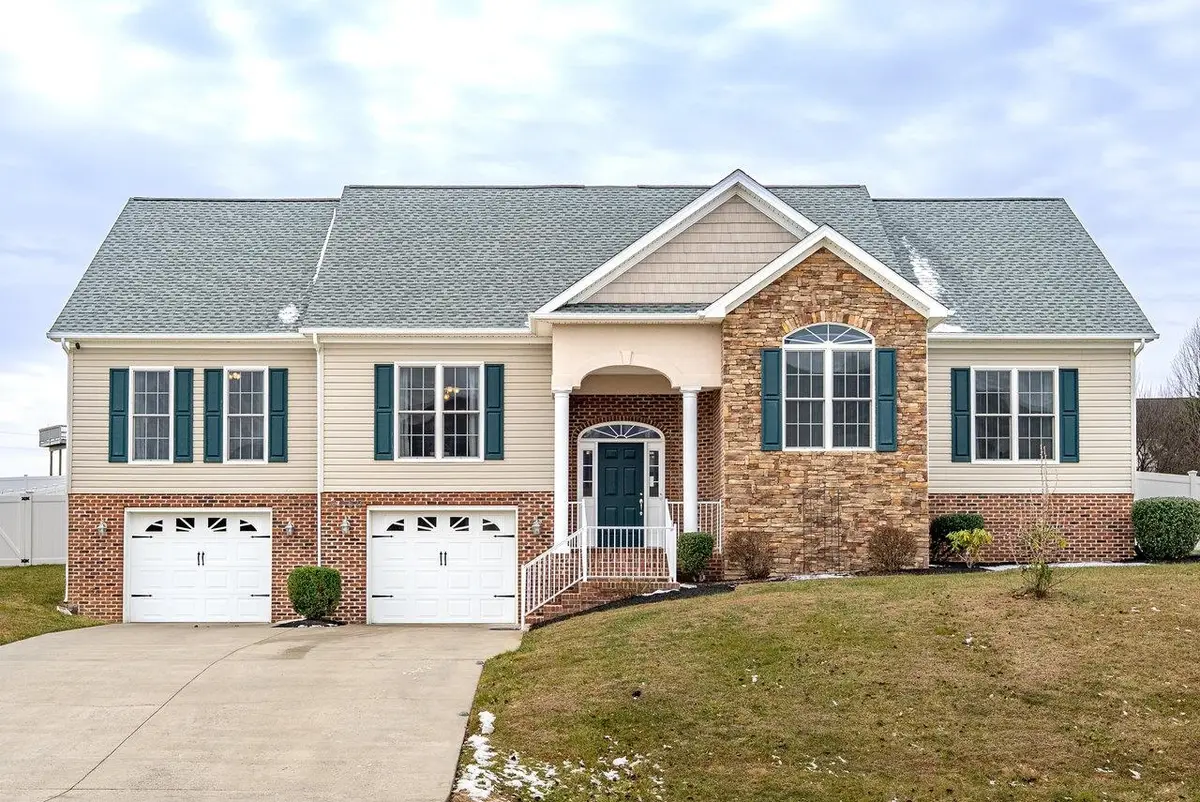 6250 Dotts Ln, Penn Laird, VA 22846 - Image #1